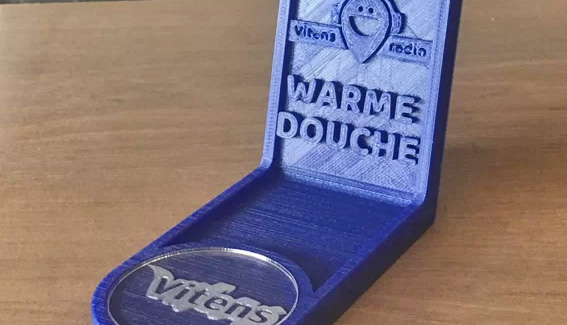 Wie krijgt deze maand een warme douche?