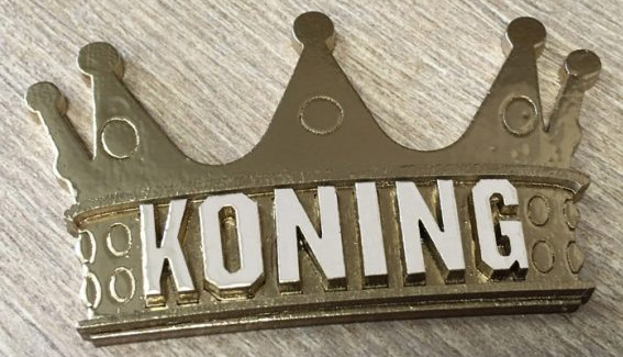 Een telefoonkroontje voor koning Toto